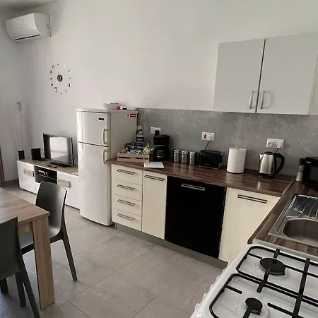 Daire Serenity Sea-view Maisonette Marsalforn