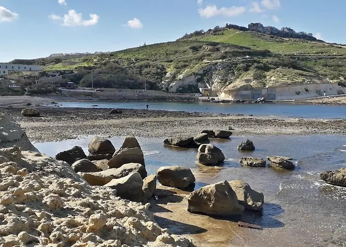 Serenity Sea-view Maisonette Marsalforn